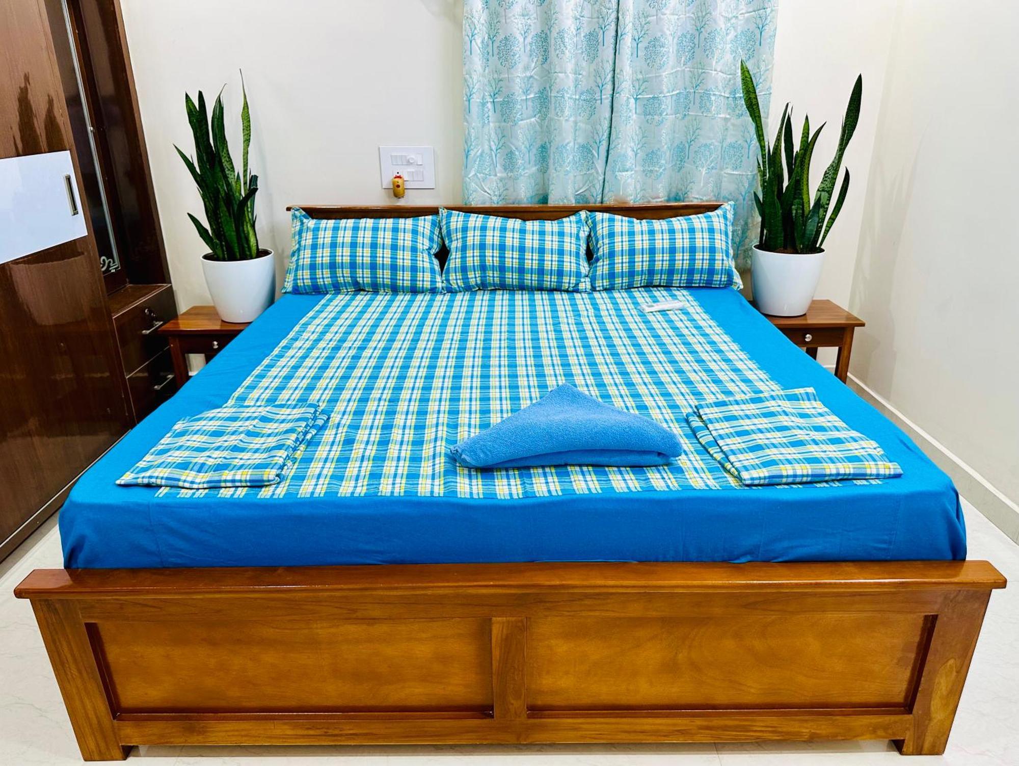 Truelife - 3Bhk Family Suites - Ps4 Pure Veg Restaurant On The Way To Balaji Temple - 2500 Sft Large Signature Apartment - Modular Kitchen - Super Fast Wifi, Smart Tv, 250 Jio Channels - Parking - Easy Access To All Temples - Top Service With Lots Of Tirupati Luaran gambar